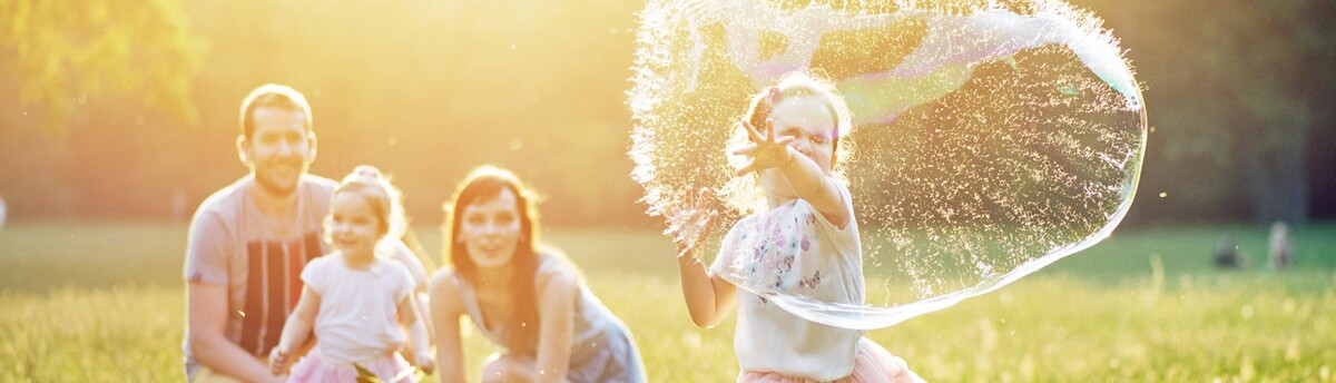 Images Globe Life American Income Division: Arias Organization