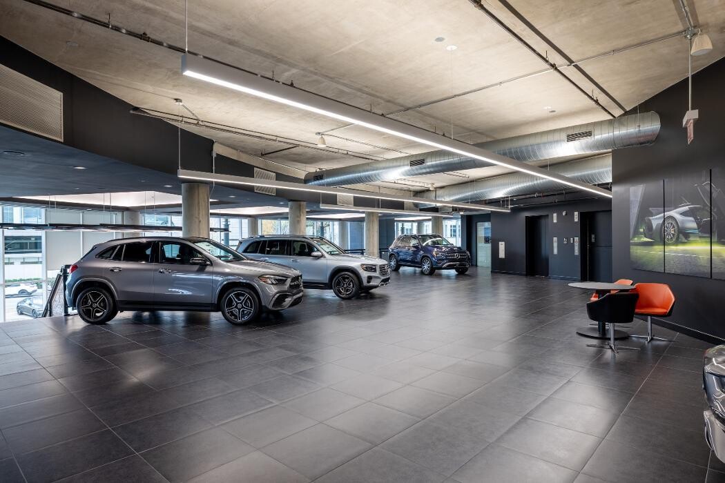 Images Mercedes-Benz of Chicago