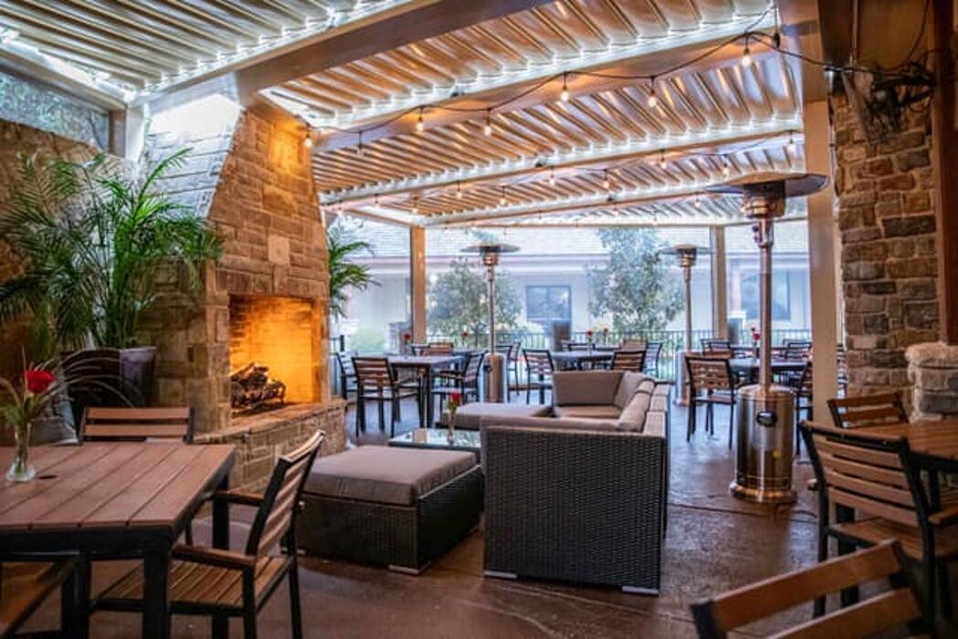 Images The Fifth: Fireside Patio and Bar