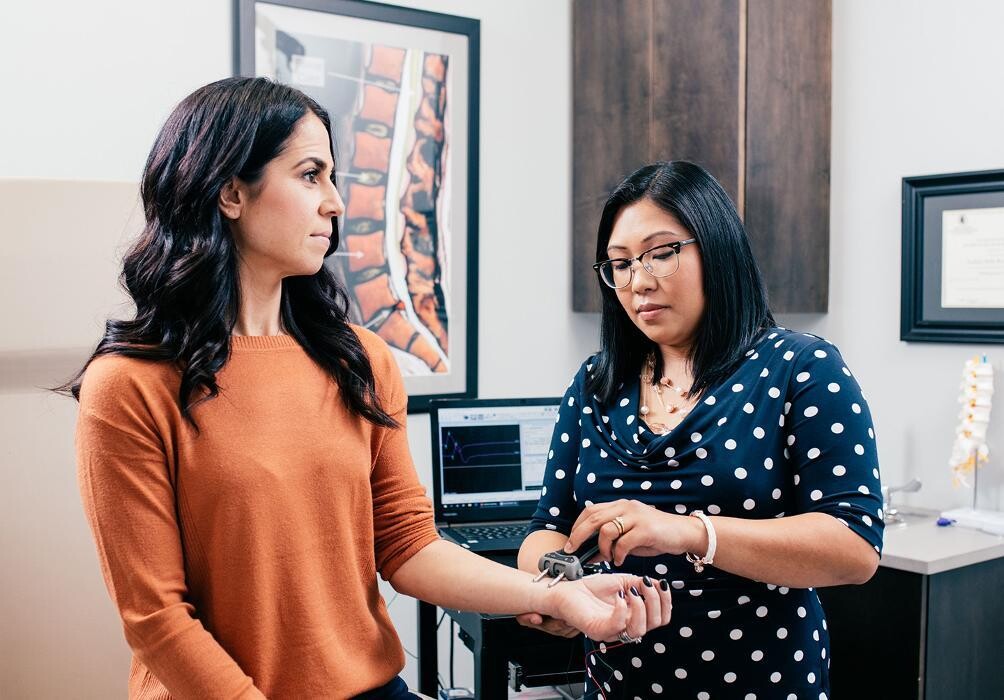 Images Progressive Spine and Orthopaedics - Englewood