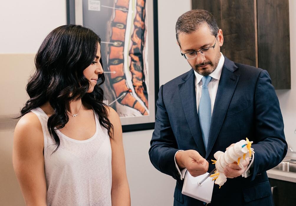 Images Progressive Spine and Orthopaedics - Englewood