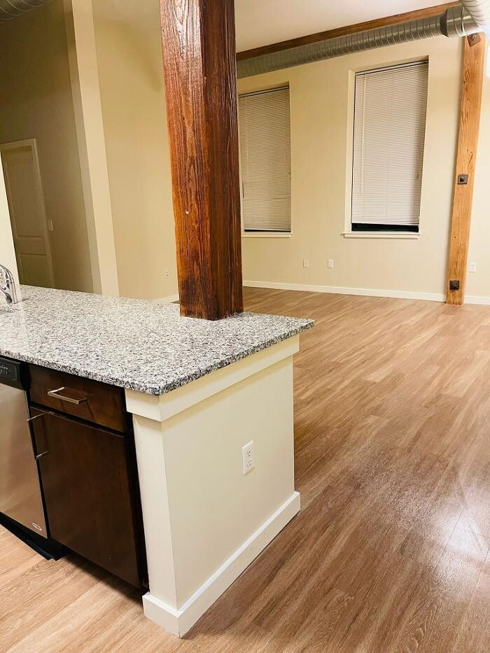 Images Green Kleaning Services, LLC