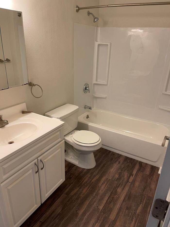 Images Green Kleaning Services, LLC