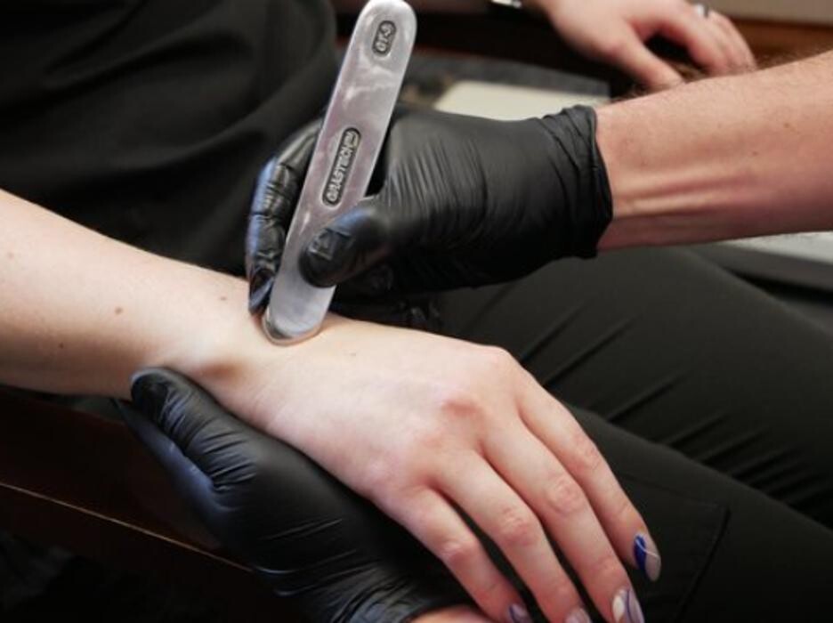 Images Belville & Associates Chiropractic Clinic