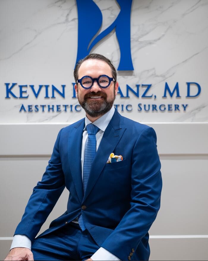 Images Kevin R. Hanz, MD. Aesthetic Plastic Surgery