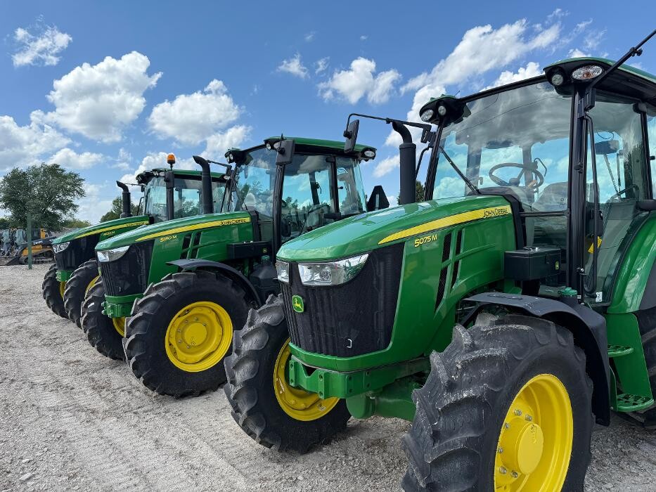 Images Sinclair Tractor
