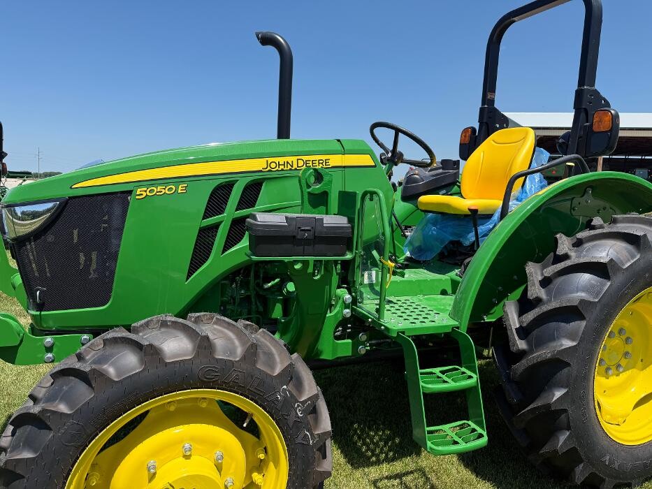 Images Sinclair Tractor
