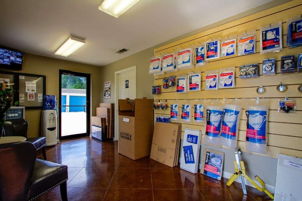 Images StorageMax Grants Crossing