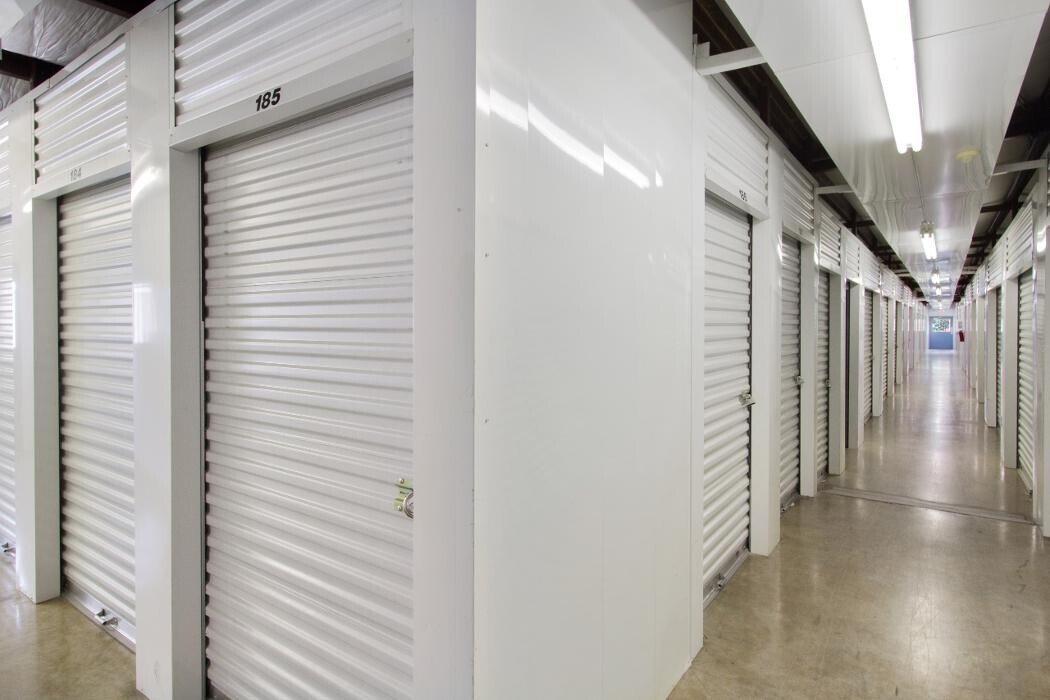 Images StorageMax Crossgates