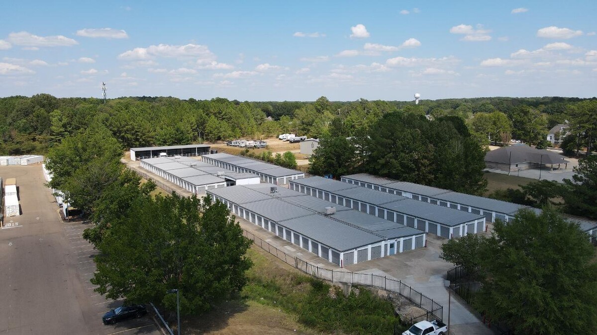 Images StorageMax Crossgates