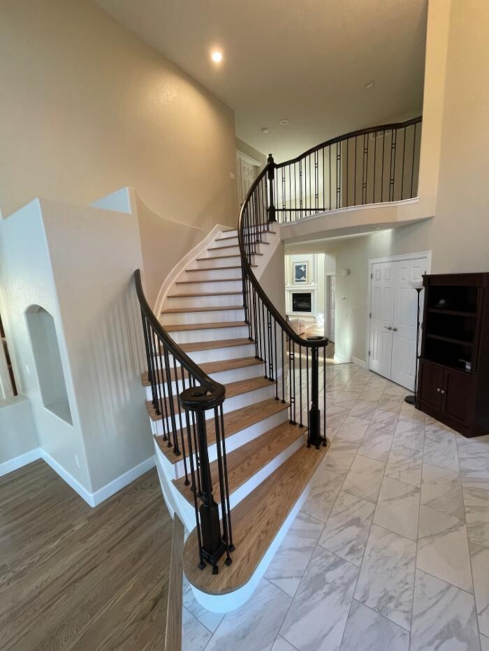 Images Walnut Hardwood LLC