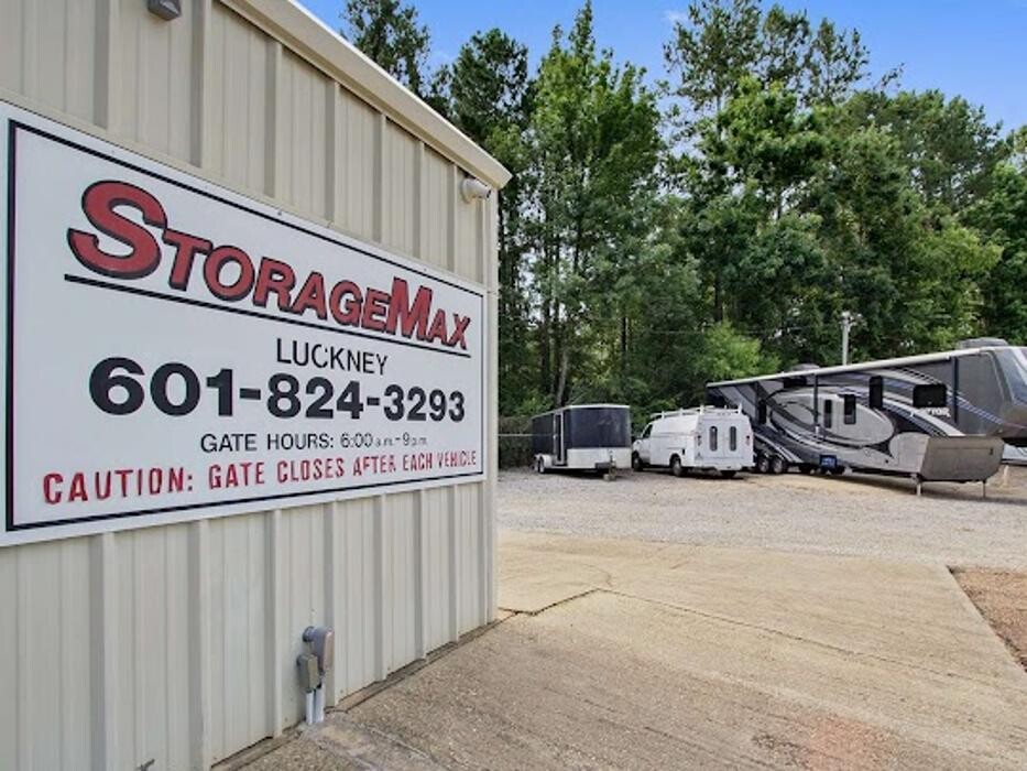 Images StorageMax Luckney