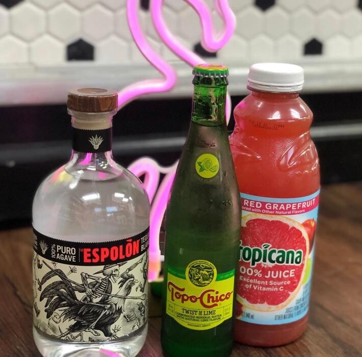 Images Flamingo Liquor