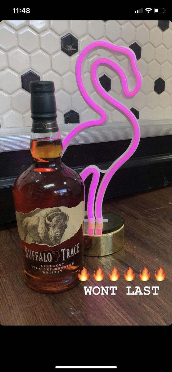 Images Flamingo Liquor