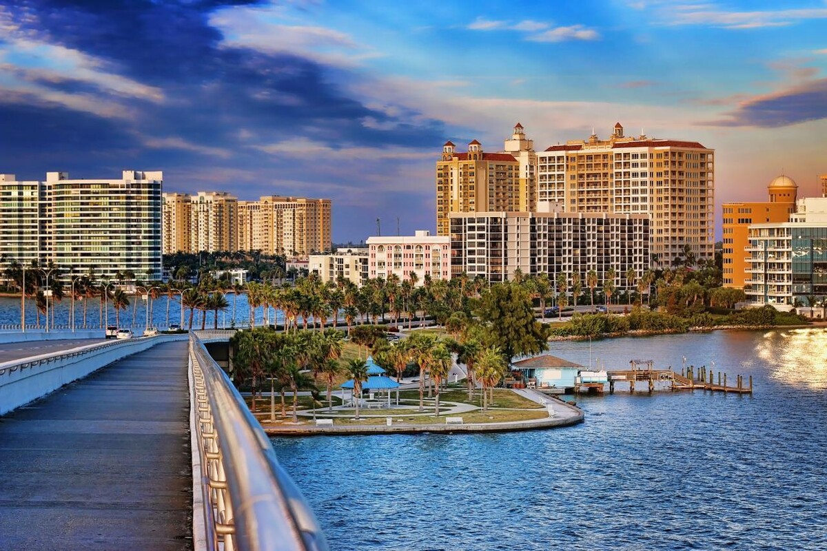 Images Ed Martinez & Associates with Bright Realty