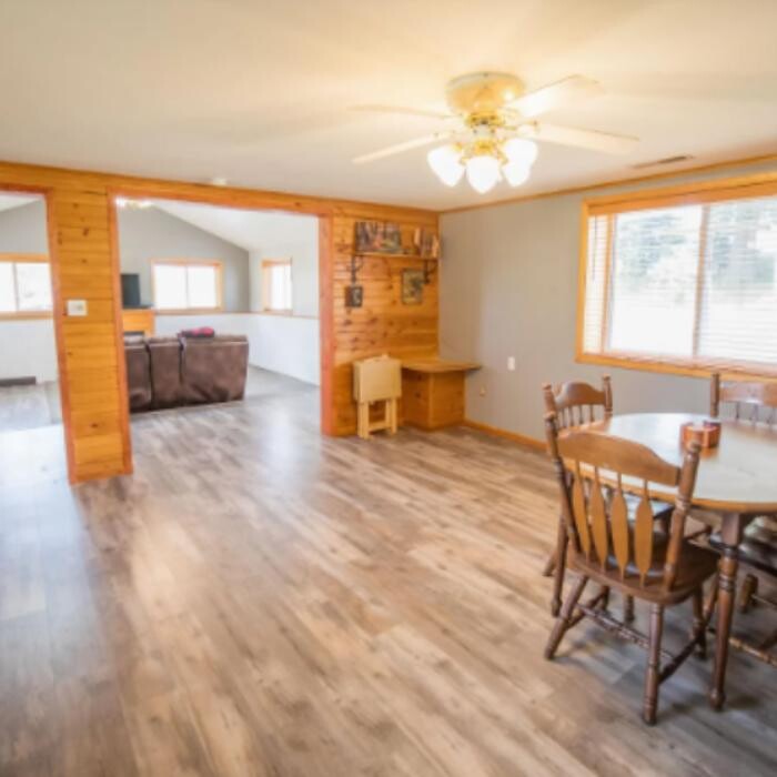 Images Robinson Realty Company