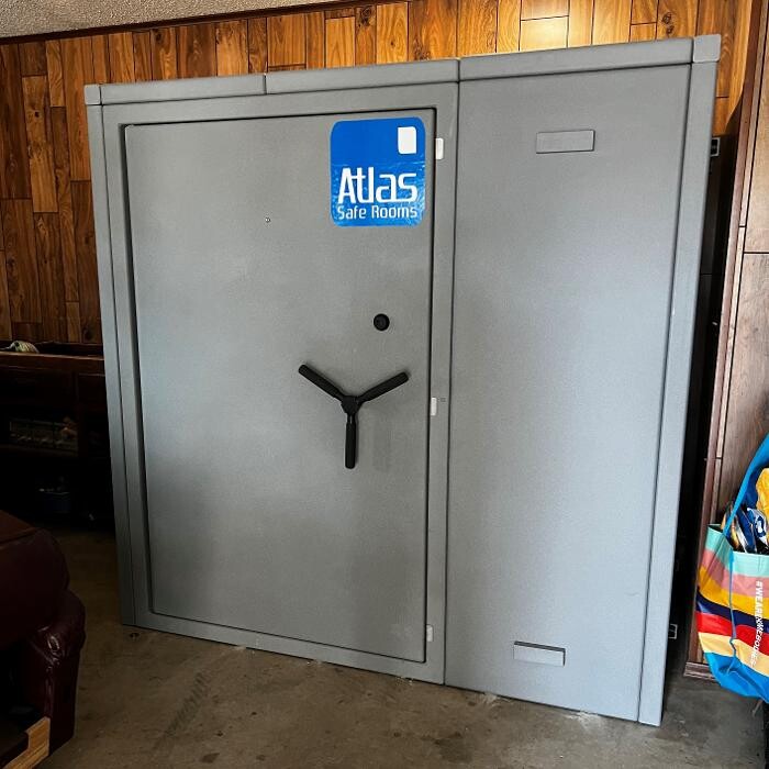 Images Atlas Safe Rooms Joplin Showroom