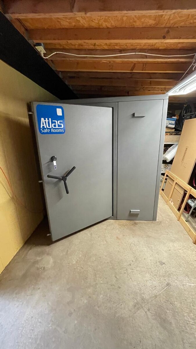 Images Atlas Safe Rooms Joplin Showroom