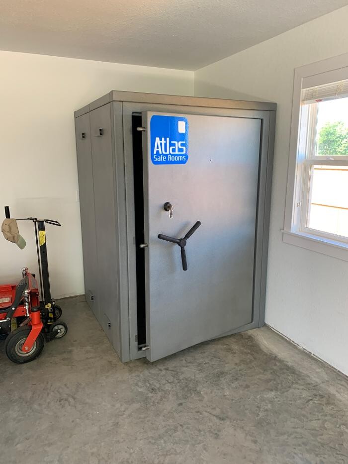 Images Atlas Safe Rooms Joplin Showroom