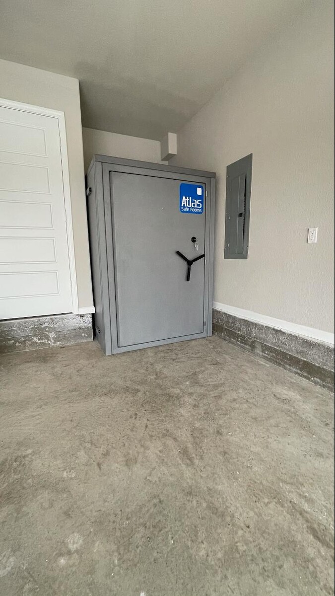 Images Atlas Safe Rooms Joplin Showroom