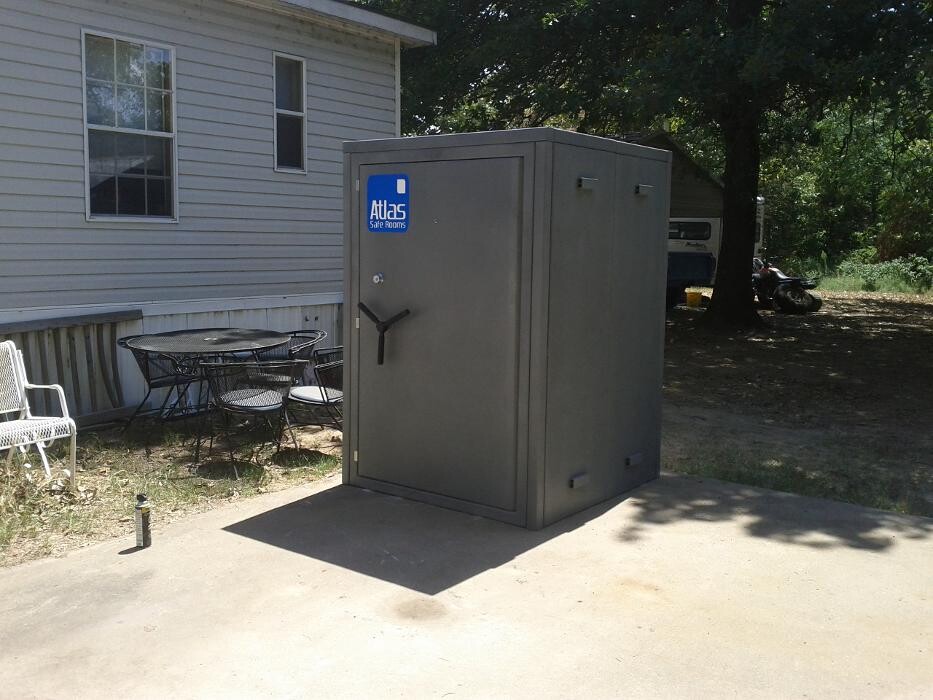 Images Atlas Safe Rooms Joplin Showroom