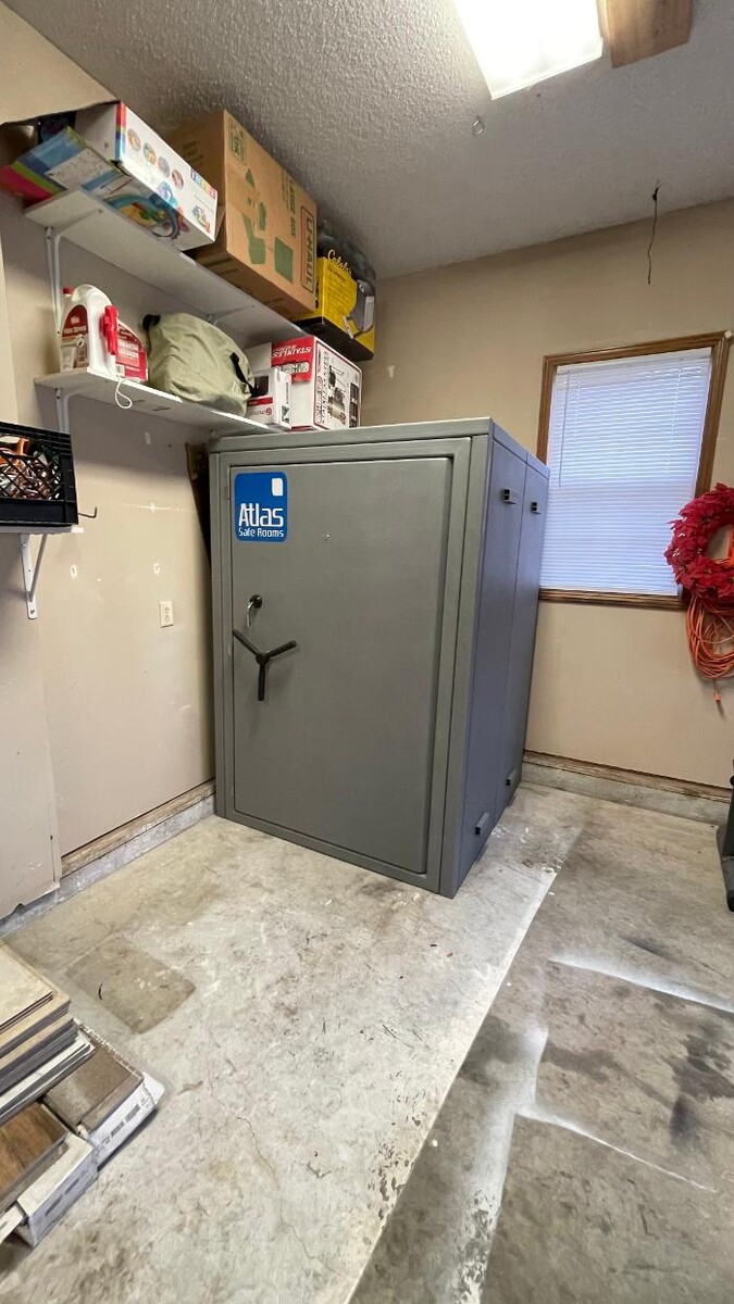 Images Atlas Safe Rooms Joplin Showroom