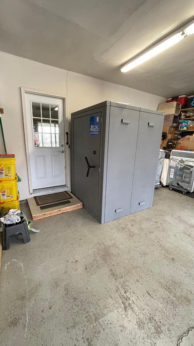 Images Atlas Safe Rooms Joplin Showroom