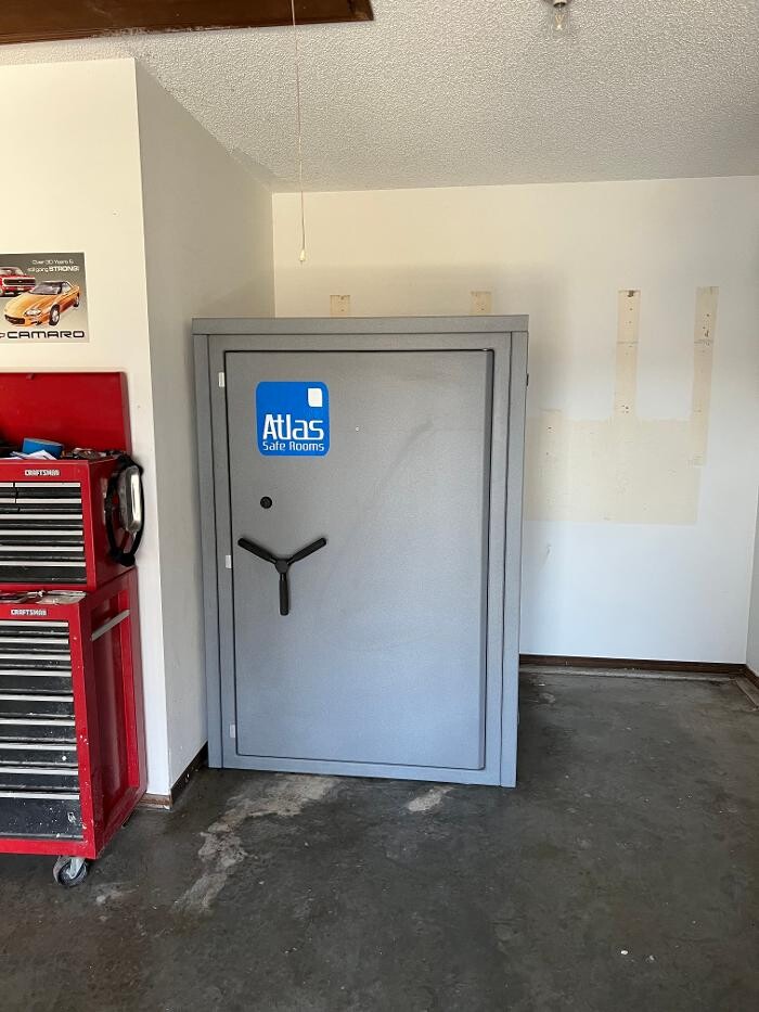 Images Atlas Safe Rooms Joplin Showroom