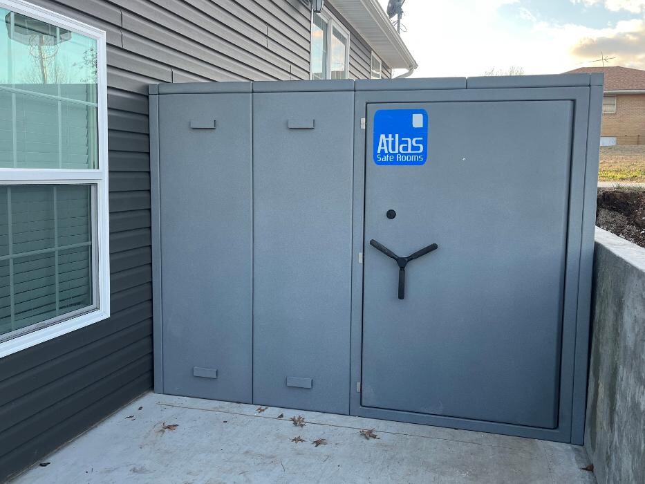 Images Atlas Safe Rooms Joplin Showroom