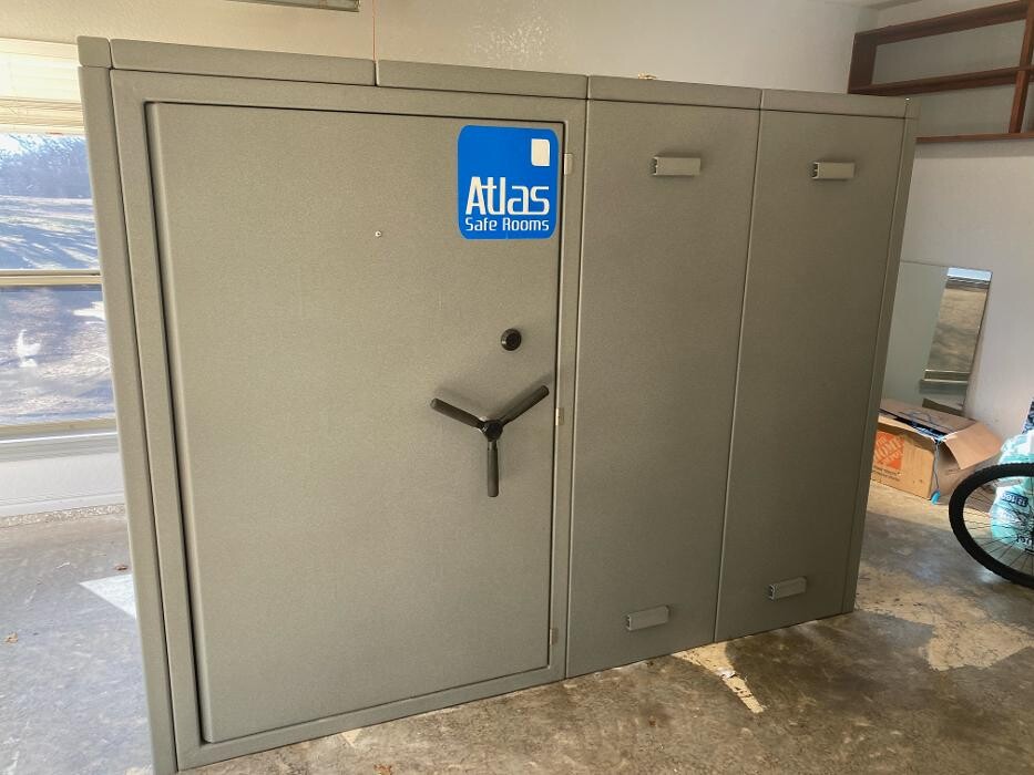 Images Atlas Safe Rooms Joplin Showroom