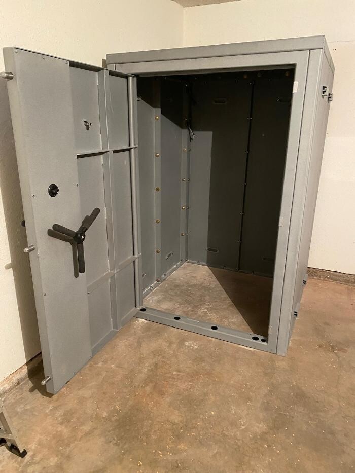 Images Atlas Safe Rooms Joplin Showroom