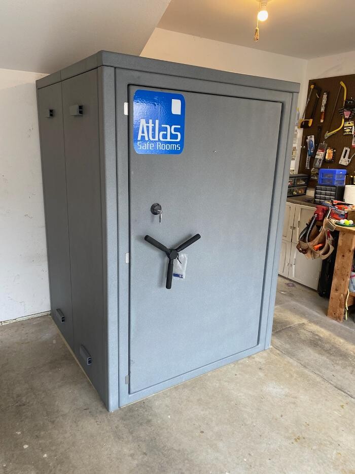 Images Atlas Safe Rooms Joplin Showroom