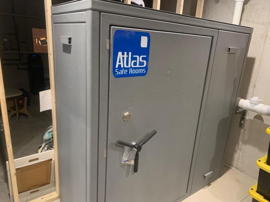 Images Atlas Safe Rooms Joplin Showroom