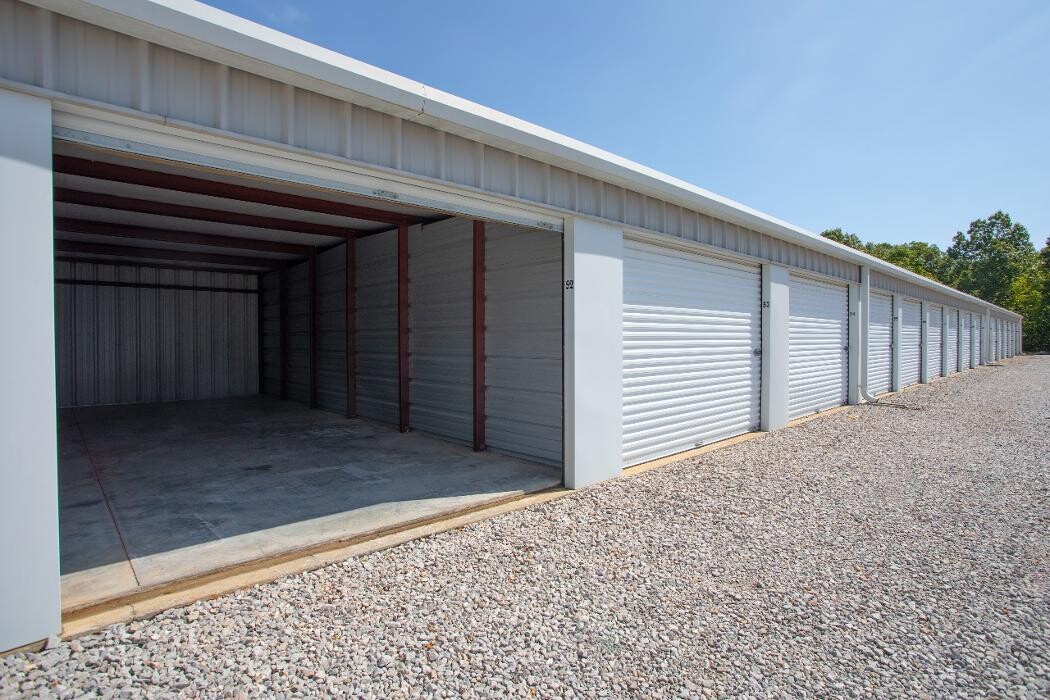 Images Superior Storage - Trafalgar