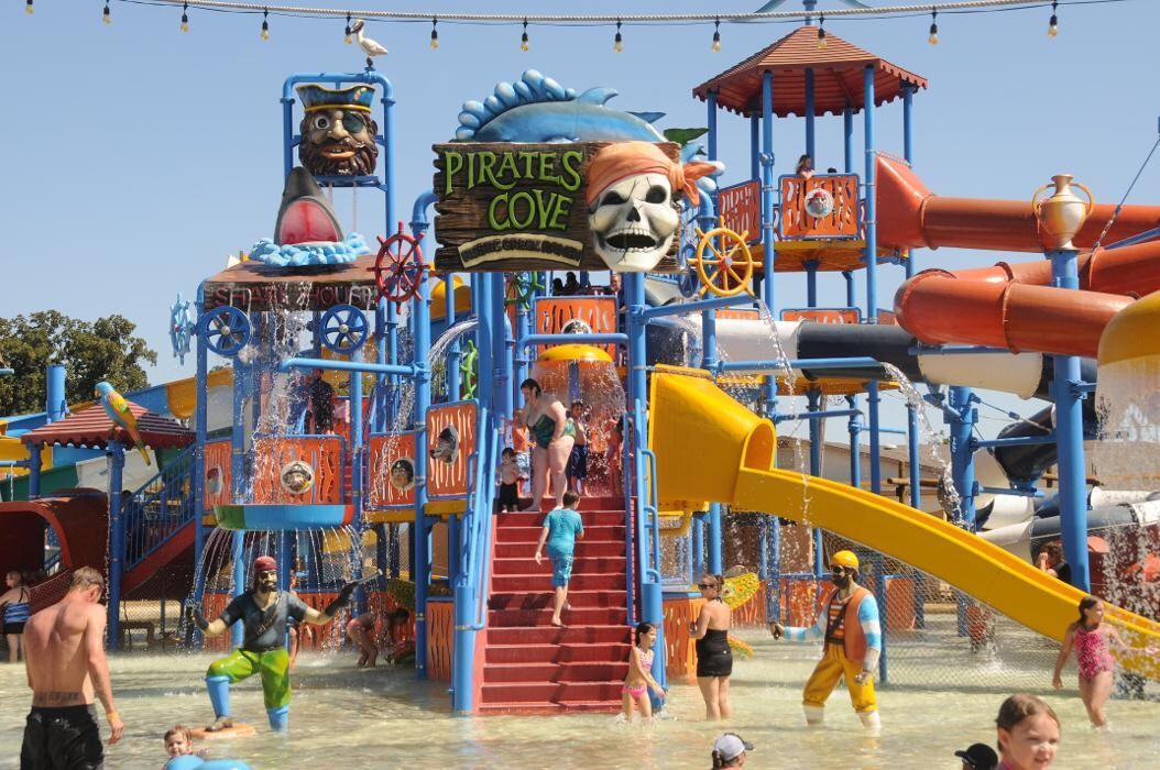 Images North Texas Jellystone Park