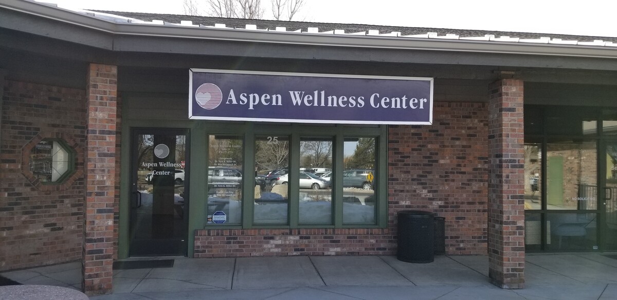 Images Dr. Barbara Jennings