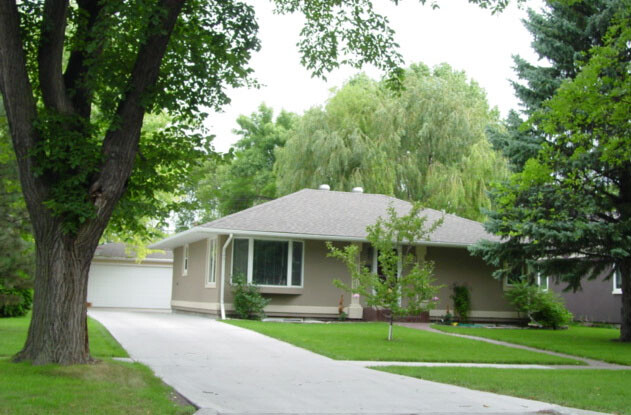 Images Jim McCreary, Century 21 FM Realty