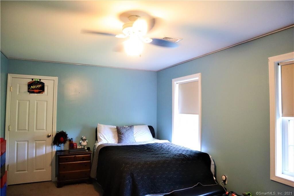 Images Marta Lisowska Realtor Keller Williams Legacy Partners