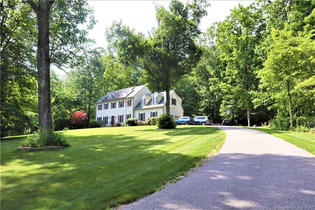 Images Marta Lisowska Realtor Keller Williams Legacy Partners