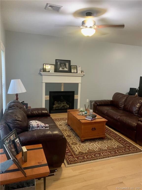 Images Marta Lisowska Realtor Keller Williams Legacy Partners