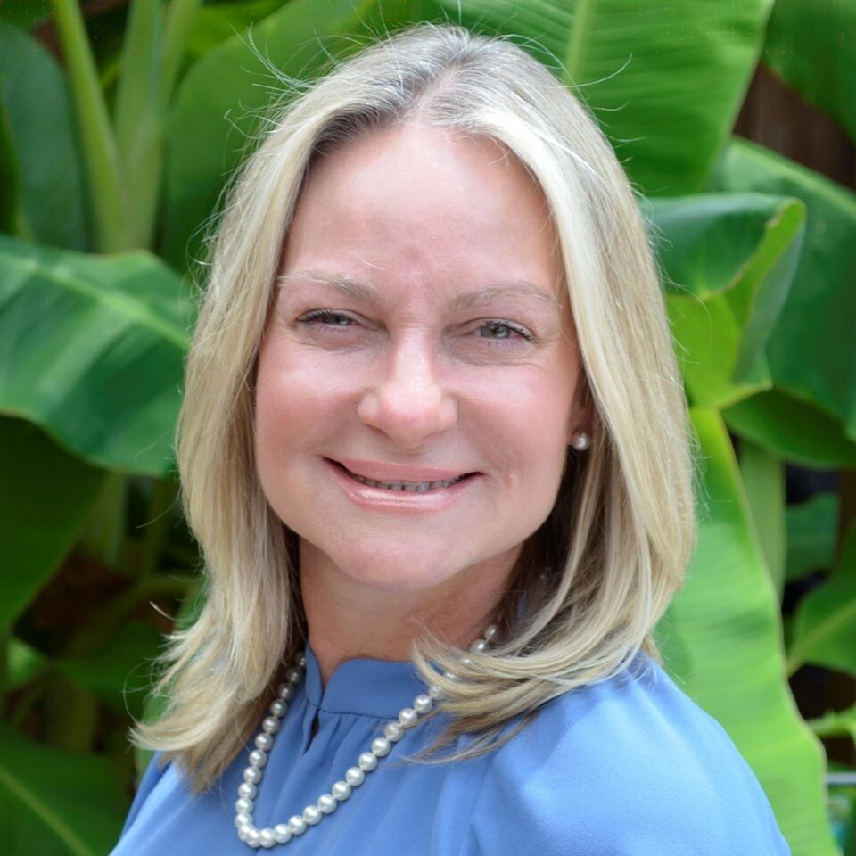 Karen Walker Realtor Coldwell Banker Realty Logo