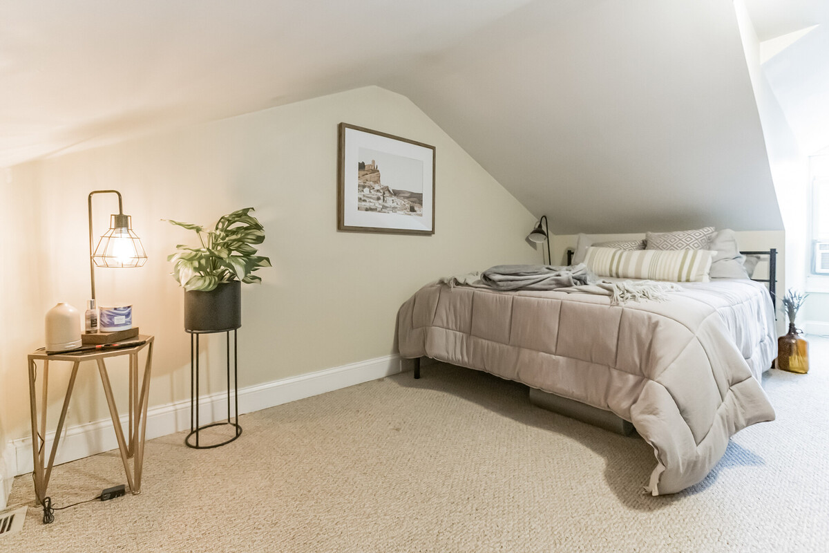 Images Jane Maslowski Real Estate