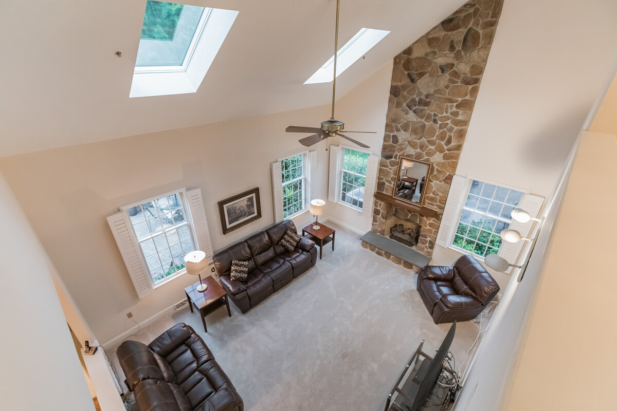 Images Jane Maslowski Real Estate