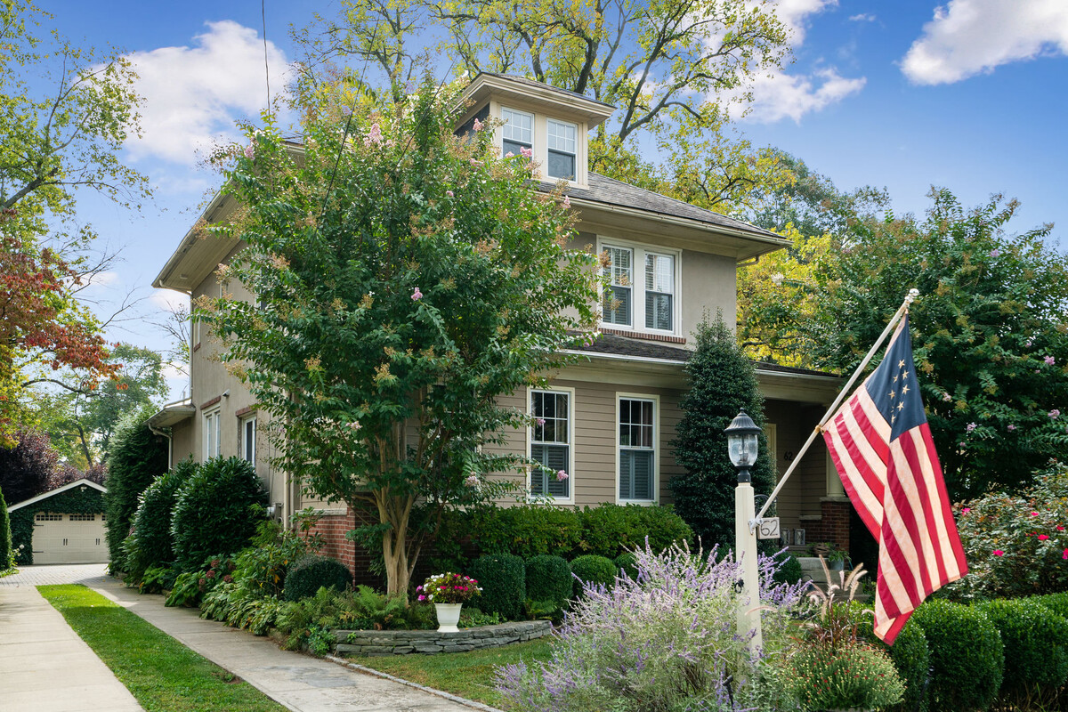 Images Jane Maslowski Real Estate