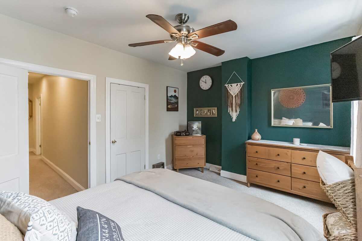 Images Jane Maslowski Real Estate