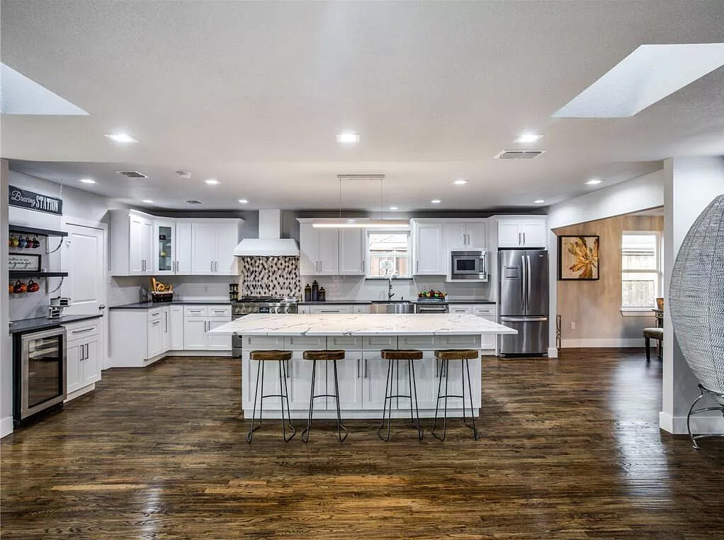 Images Covenant Realty Corp - Keller Williams DPR
