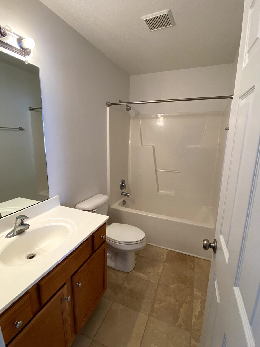 Images Mento Real Estate Services, Inc.