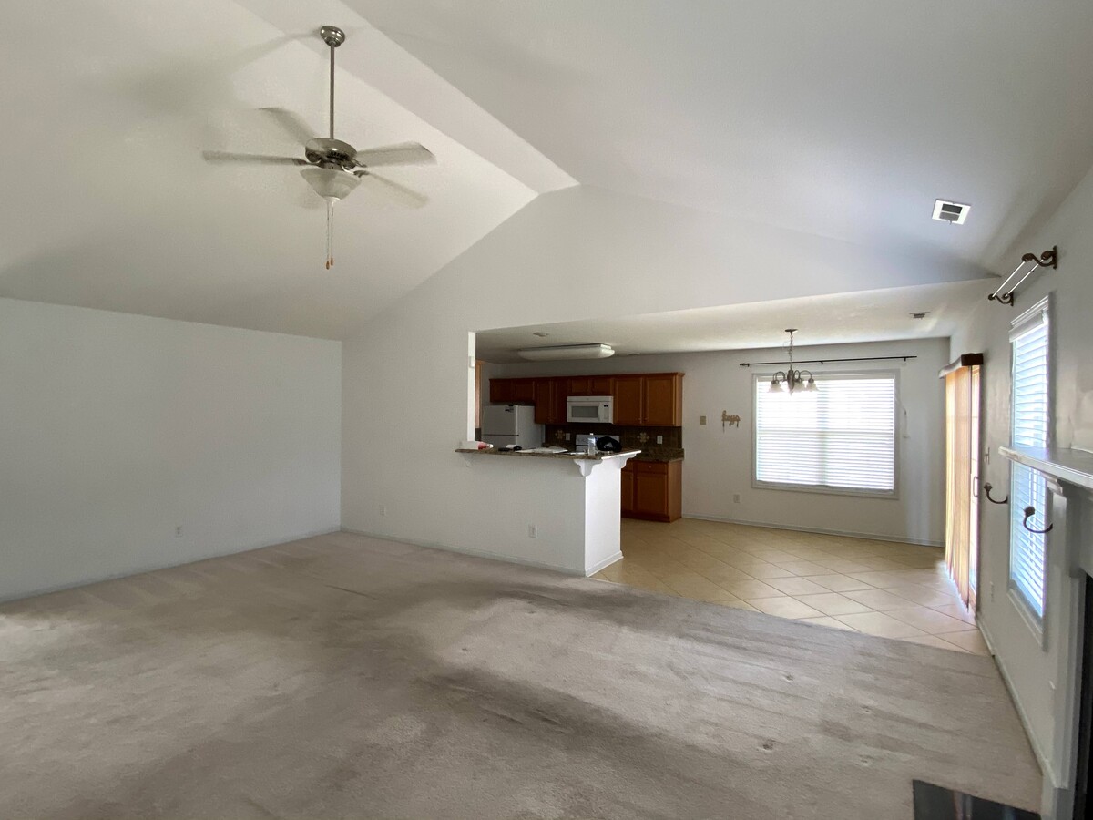 Images Mento Real Estate Services, Inc.