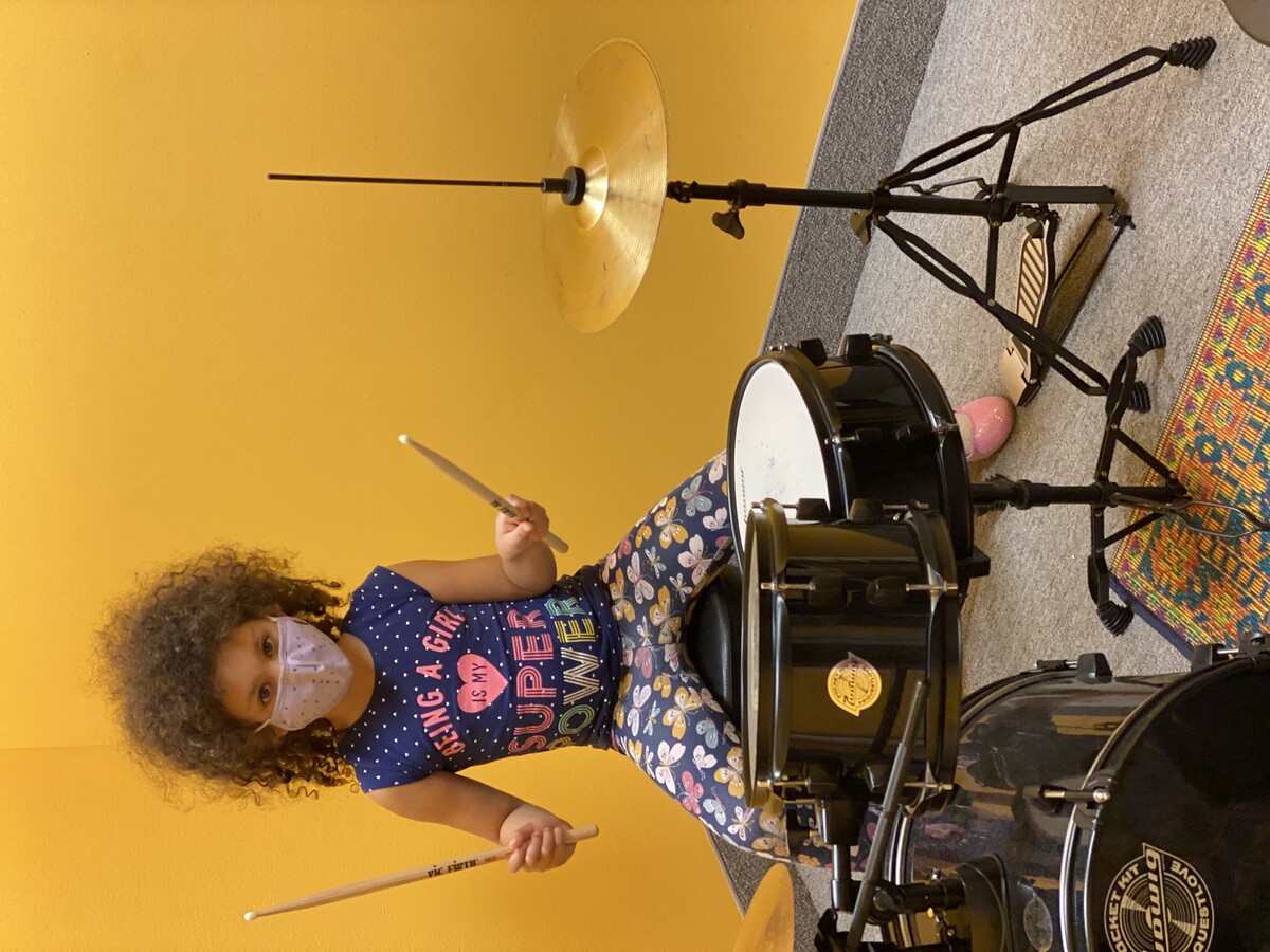 Images Naptown Sings and Plays!