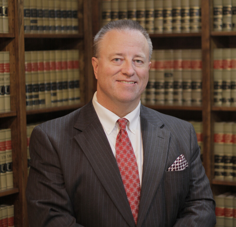 Law Offices of Robert M. Stahl Logo